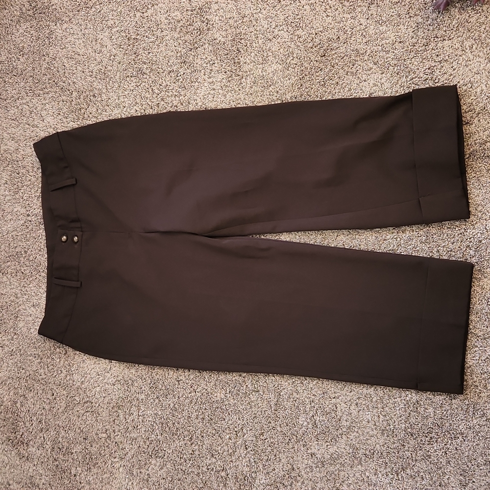 Brown Dress Up Caprees